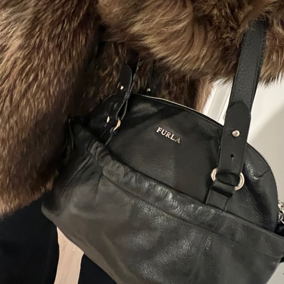 Furla Handbags - Furla Black Leather Tote